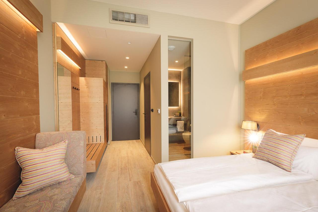 Sunrose 7 - Heritage Boutique Hotel Bohinj Extérieur photo